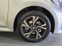 Toyota Yaris 1.5 HYBRID TREND