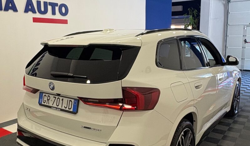 
								BMW X1 XDRIVE 25e M-SPORT full									