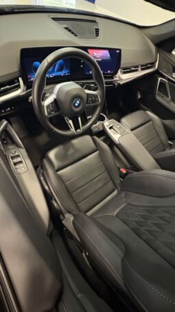 
										BMW X1 XDRIVE 25e M-SPORT full									